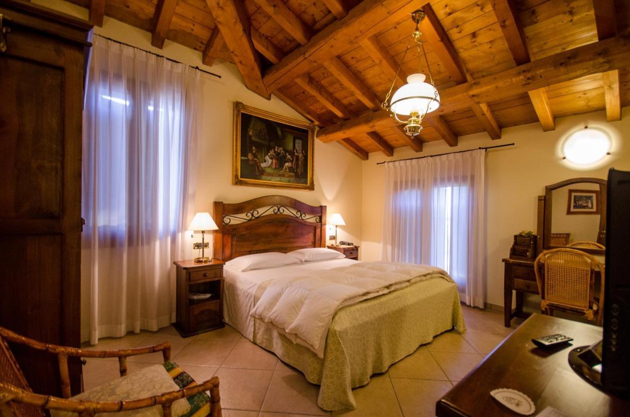 Hotel Corte Vecchia Сан-Просперо Экстерьер фото